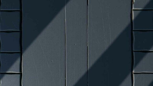 Perimetro dei contenuti con un buco: rifare il sito per le AI o rifare il perimetro — Immagine generata con intelligenza artificiale
